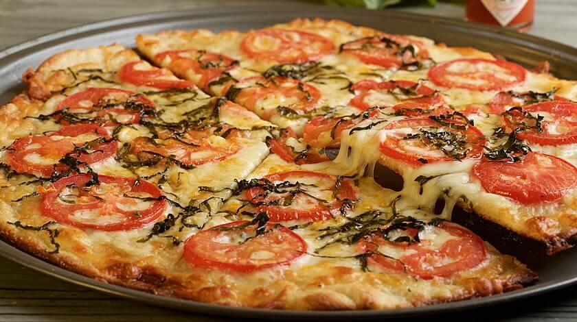 Plum Tomato Basil Pizza