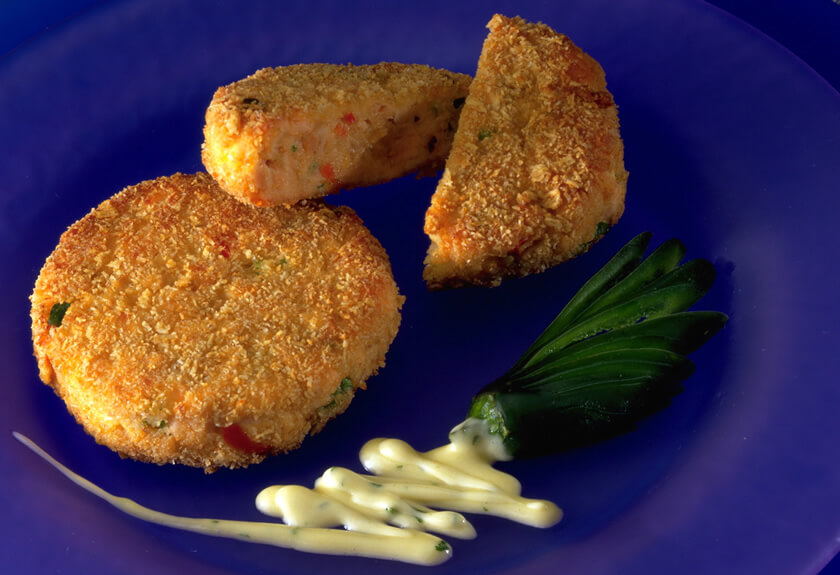 Salmon Cakes with Jalapeño Mayonnaise