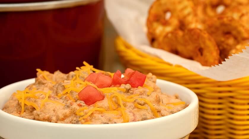 Smoky Cheeseburger Dip