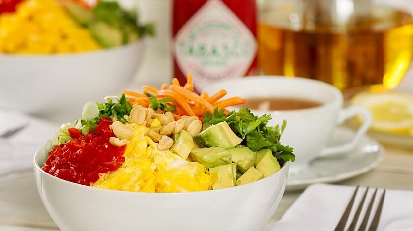 Sriracha Vegetable Fried Rice Breakfast Bowls