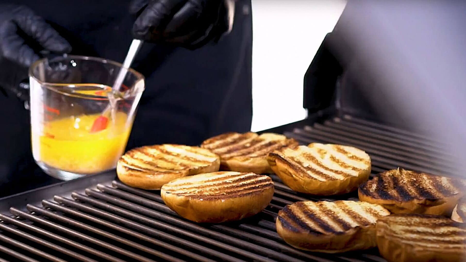 Big Poppa's Butter Burger Buns TABASCO® Recipes