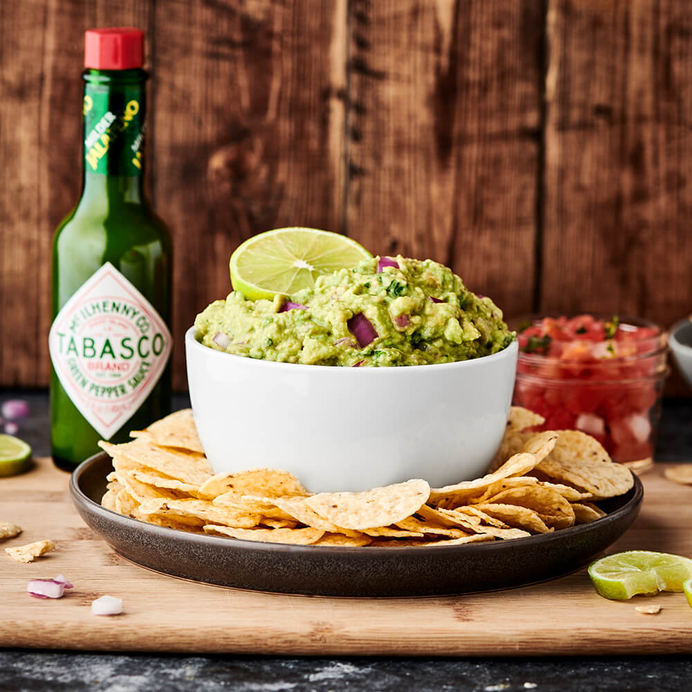 Easy Spicy Green Guacamole